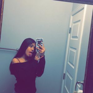 Meet your Posher, Deviney